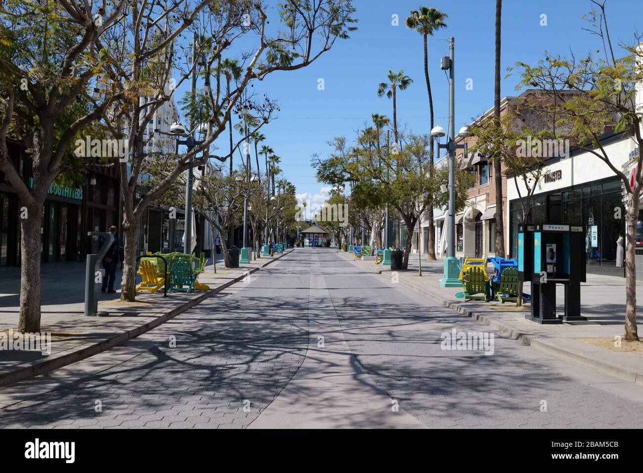 Third street promenade hi-res stock photography and images - Alamy