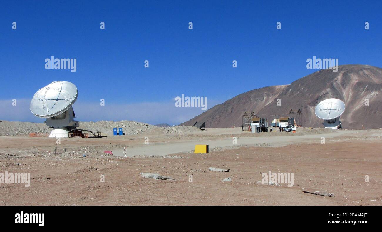 Astronomical interferometer hi-res stock photography and images - Alamy