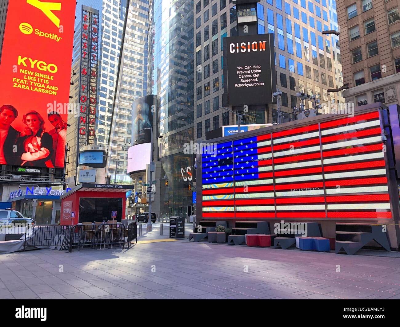 Download Empty Billboard New York High Resolution Stock Photography And Images Alamy