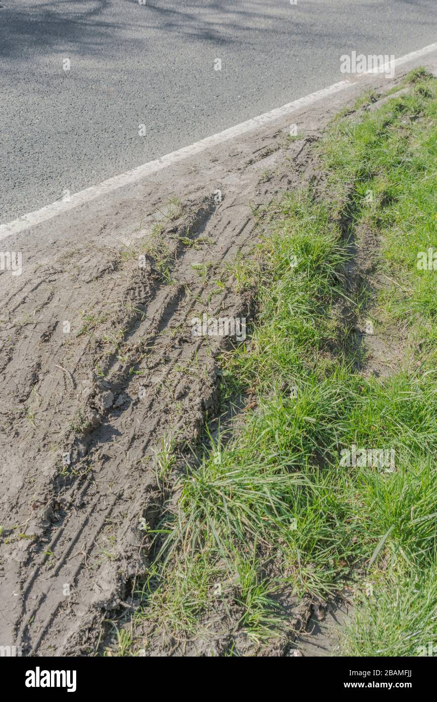 Skid Marks High Resolution Stock Photography and Images Alamy