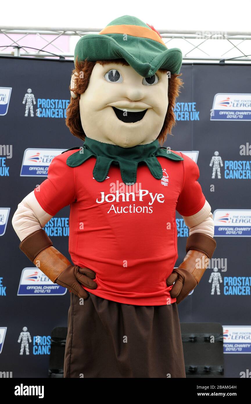 Nottingham Forest mascot Robin Hood, following the Football League Mascot Race, in support of Prostate Cancer UK. Stock Photo