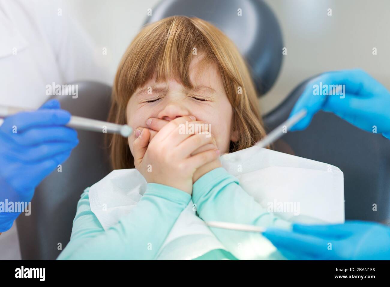 Child dental surgery drill hires stock photography and images Alamy