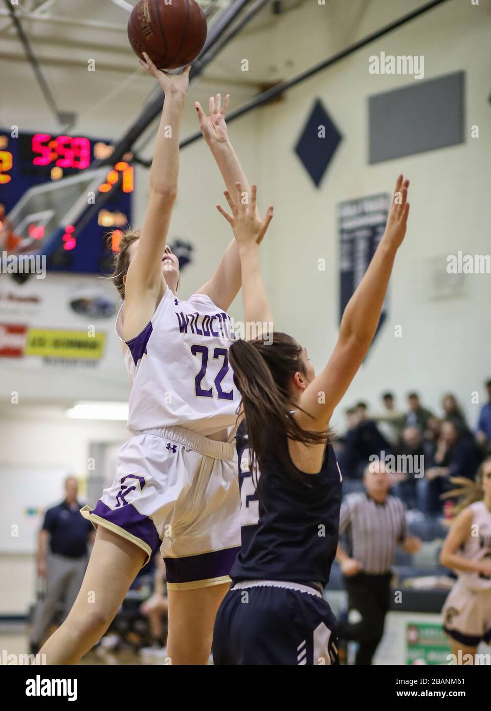 Basketball action with Kellogg vs Bonners Ferry High School in Spirit