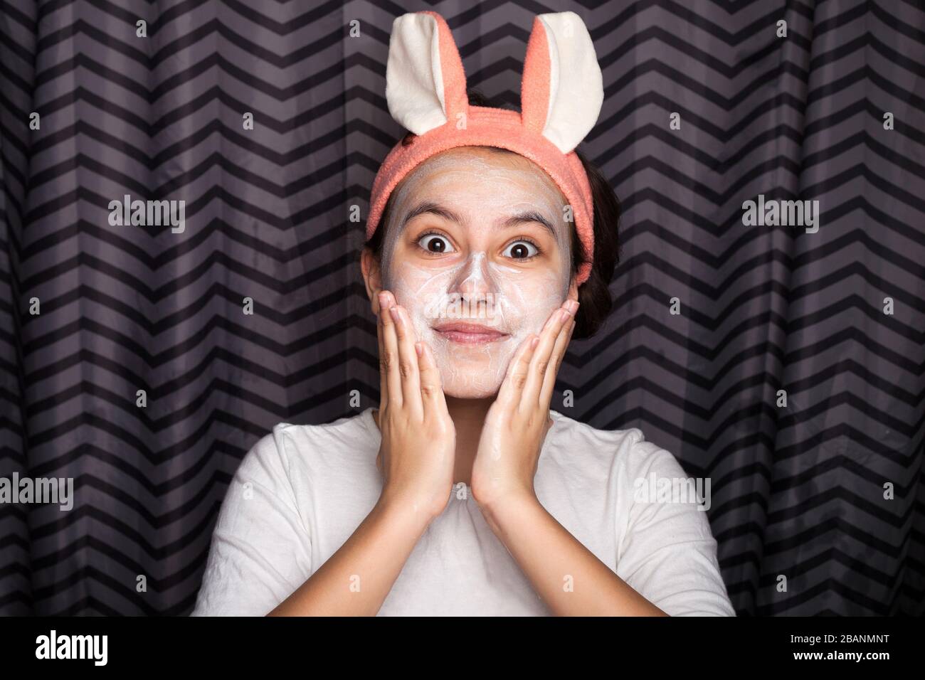 Rabbit hygiene hi-res stock photography and images - Alamy