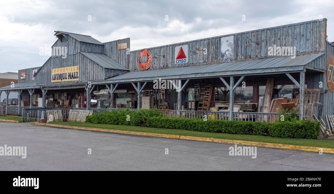 "Cookeville, (Tennessee) Antique Mall Stock Photo Alamy