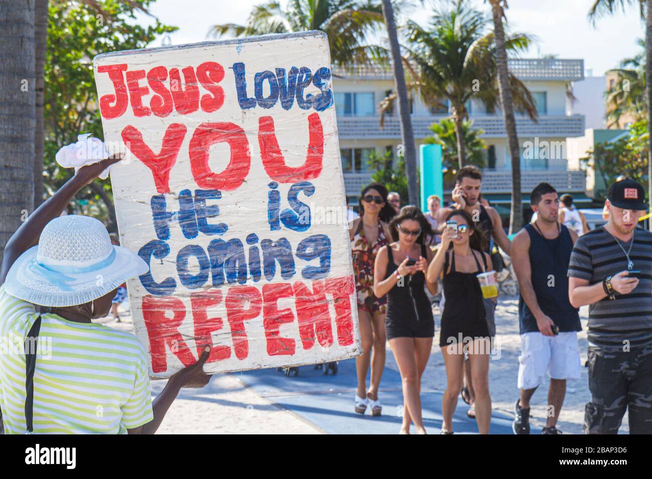 Miami Beach Florida,spring break,Black woman female women,sign,Jesus coming repent,student students religious message,religion,FL110331118 Stock Photo