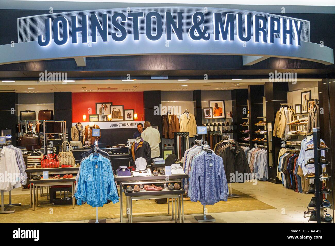 johnston and murphy tanger outlets