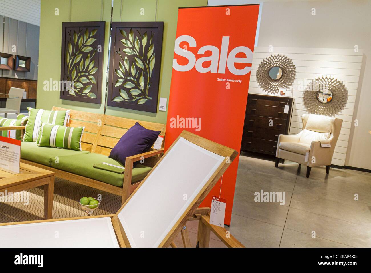 Miami Florida,Aventura,Crate & Barrel,home furnishings,decor,interior