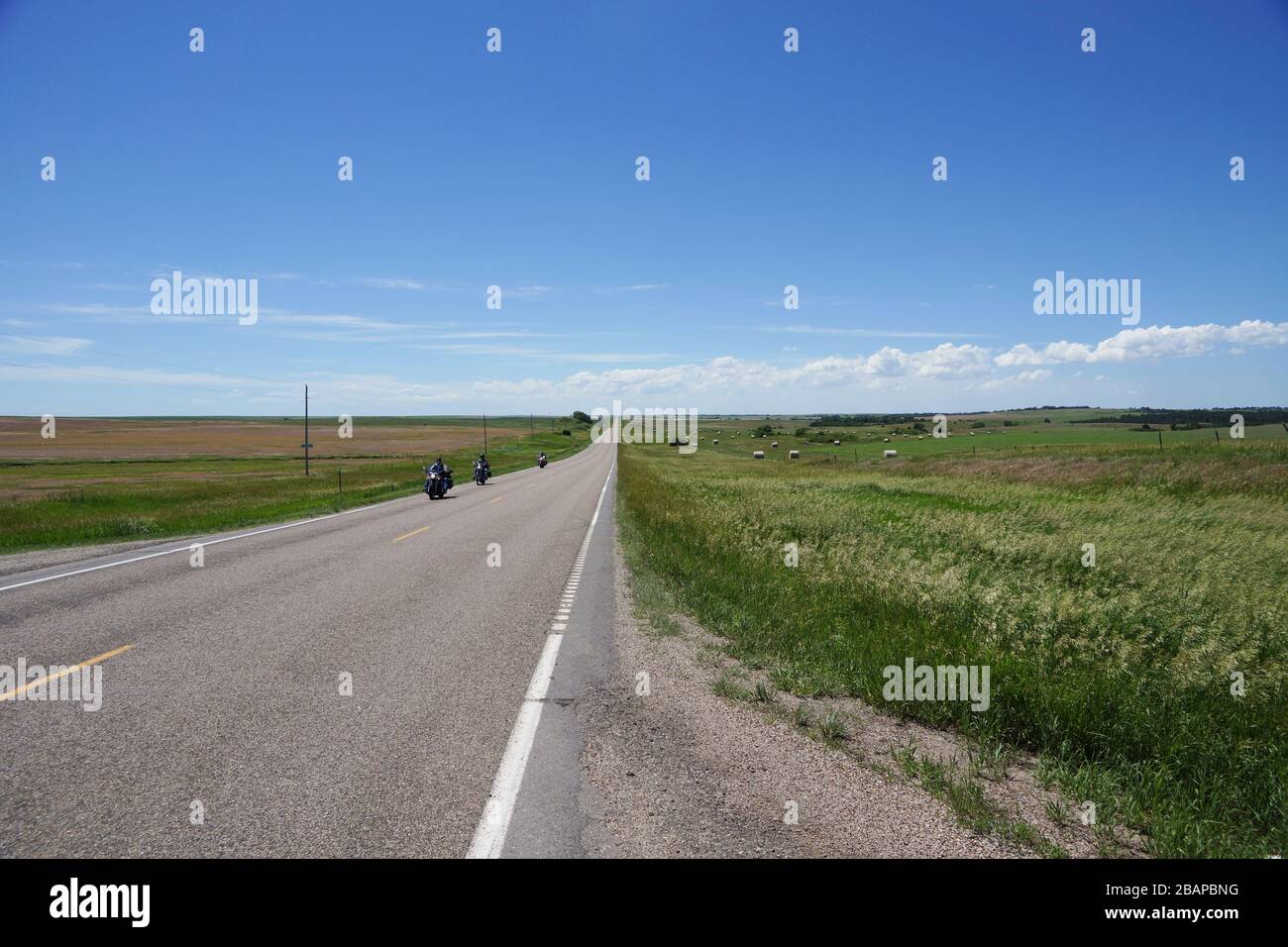 Badlands north dakota map hi res - Wanblee Usa 25 June 2013 Motorists Near Wanblee On Highway 44 In South Dakota 2BAPBNG 