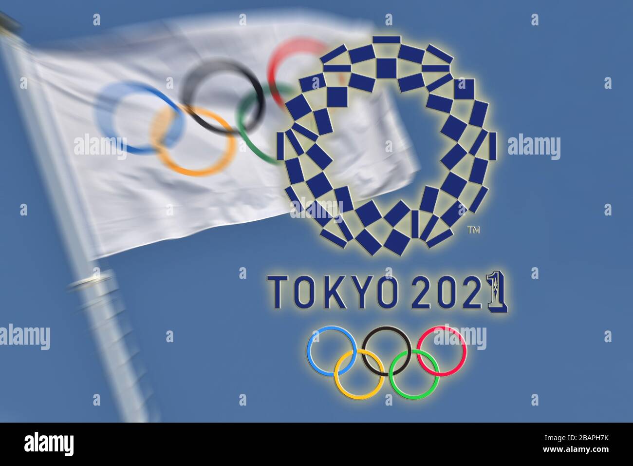 Rio De Janeiro, Brasilien. 29th Mar, 2020. PHOTO ASSEMBLY: The Olympic  Games are scheduled to open on July 23, 2021. Stock Photo; Olympic Flag,  Olympic Rings, Flag, Flag, Summer Olympics. Olympiad. Tokyo