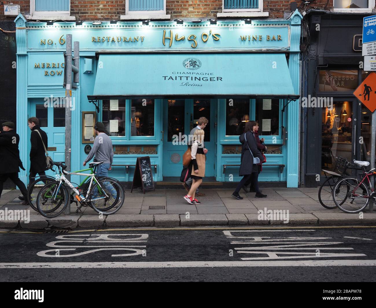 Hugos merrion row hires stock photography and images Alamy