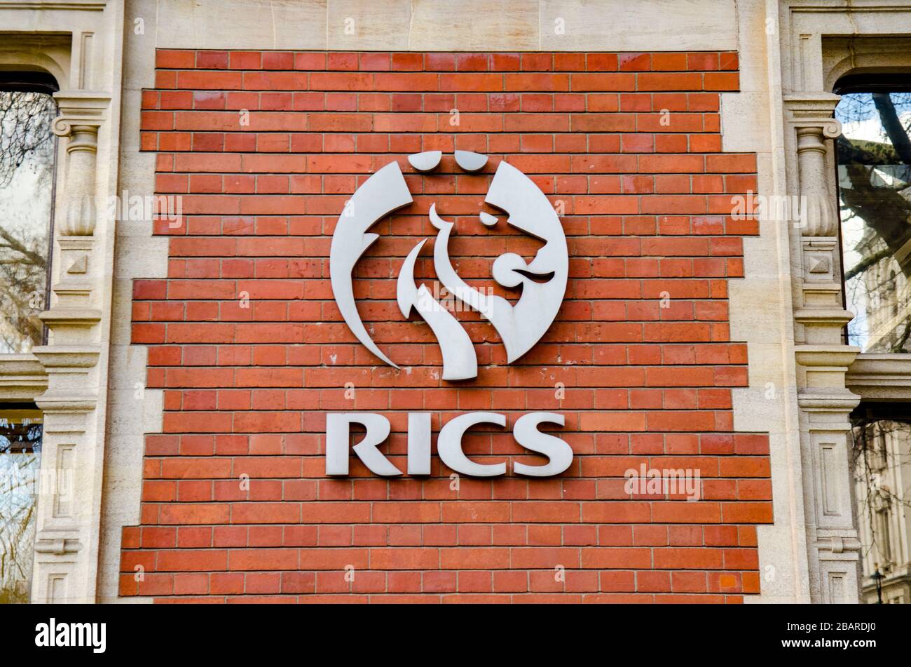 Rics london hi-res stock photography and images - Alamy
