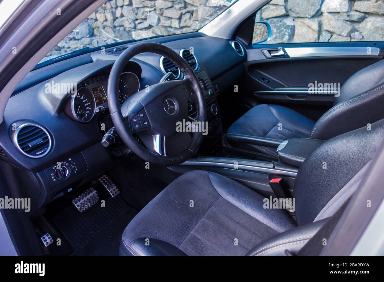 Chernihiv, Ukraine - May 1, 2021: Mercedes-Benz ML W163 Brabus in the  Shade. Brabus Emblem Editorial Image - Image of metal, mercedesbenz:  217925435