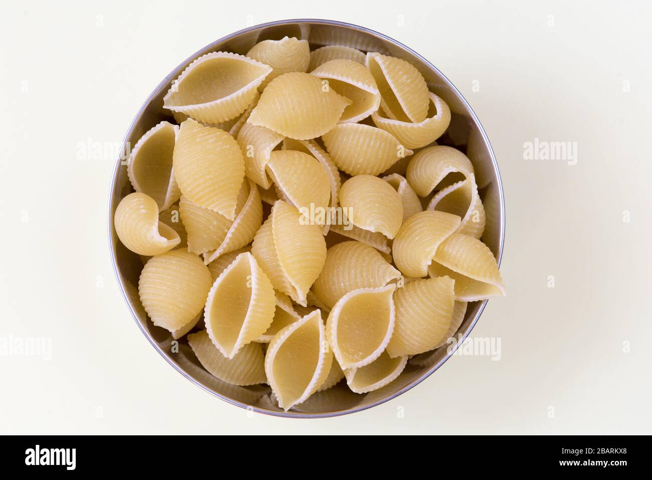 Download Conchiglie Pasta High Resolution Stock Photography And Images Alamy Yellowimages Mockups