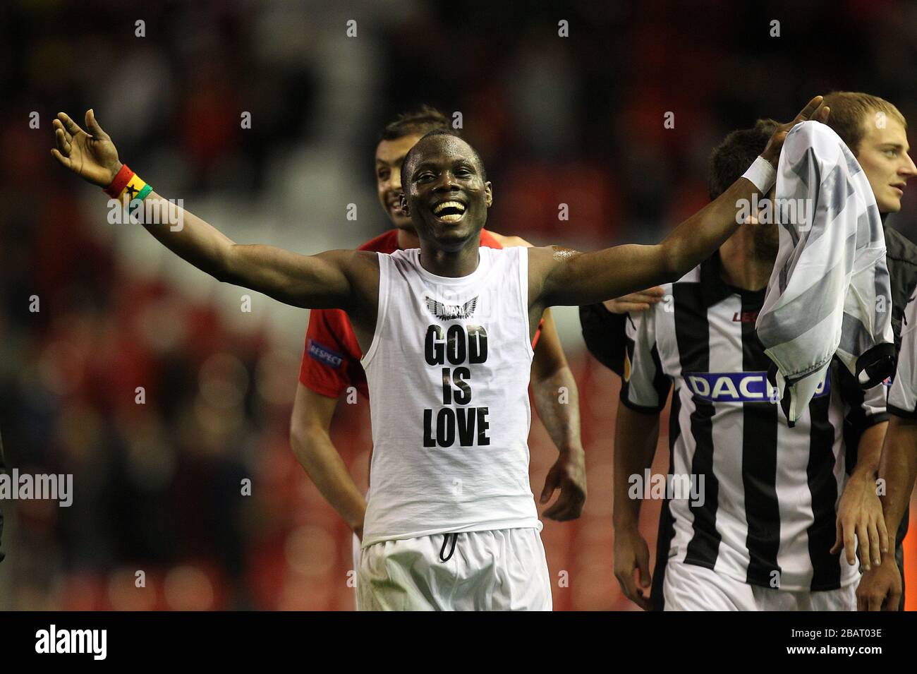 Udinese's Emmanuel Agyemang-Badu celebrates victory after the final whistle Stock Photo