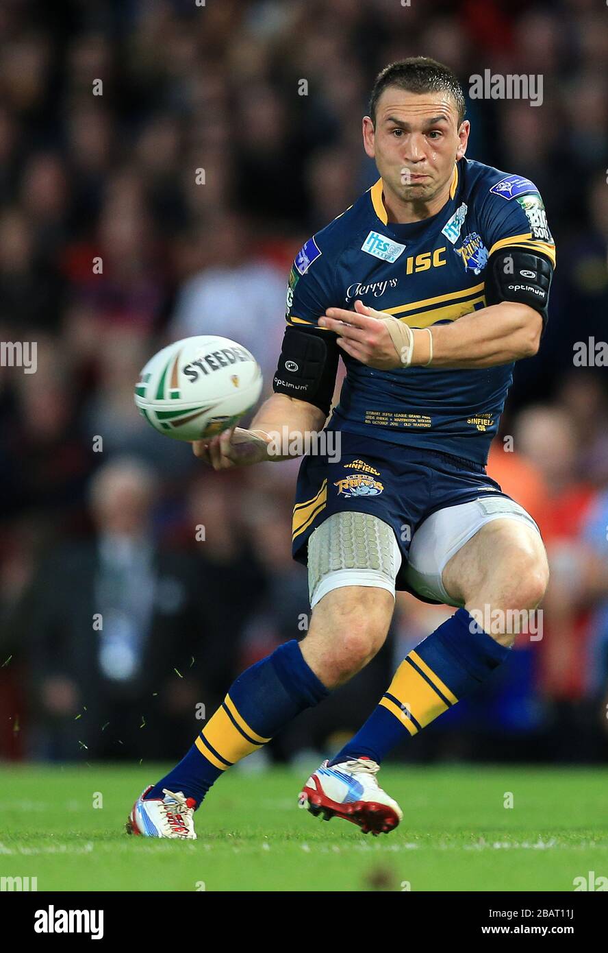 leeds-rhinos-kevin-sinfield-stock-photo-alamy