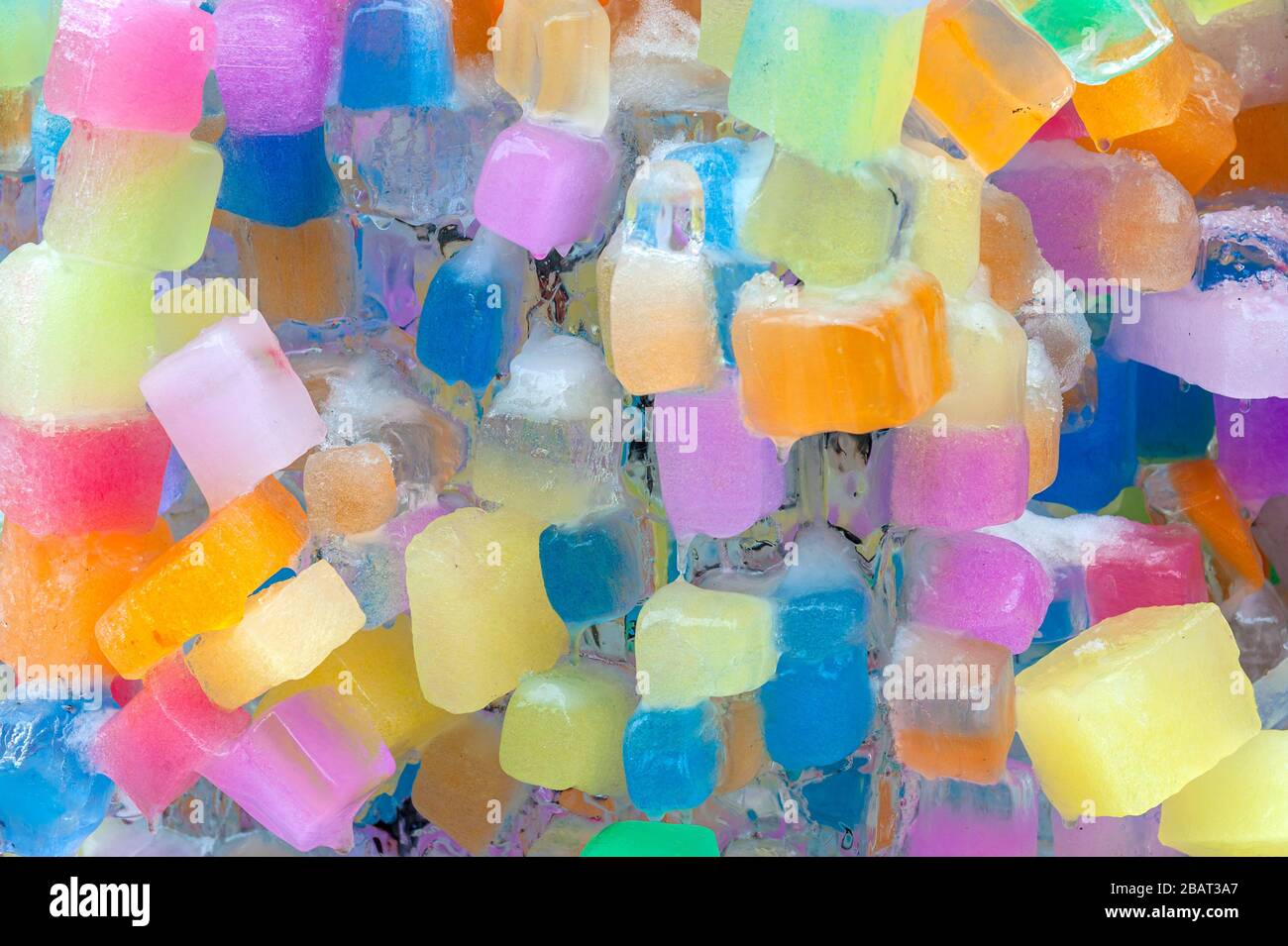 how to color ice cubes