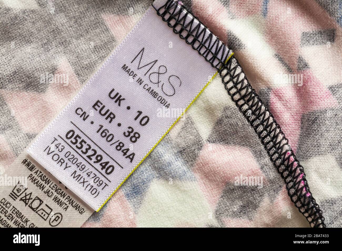 Label in garment marks spencer hi-res stock photography and images - Alamy
