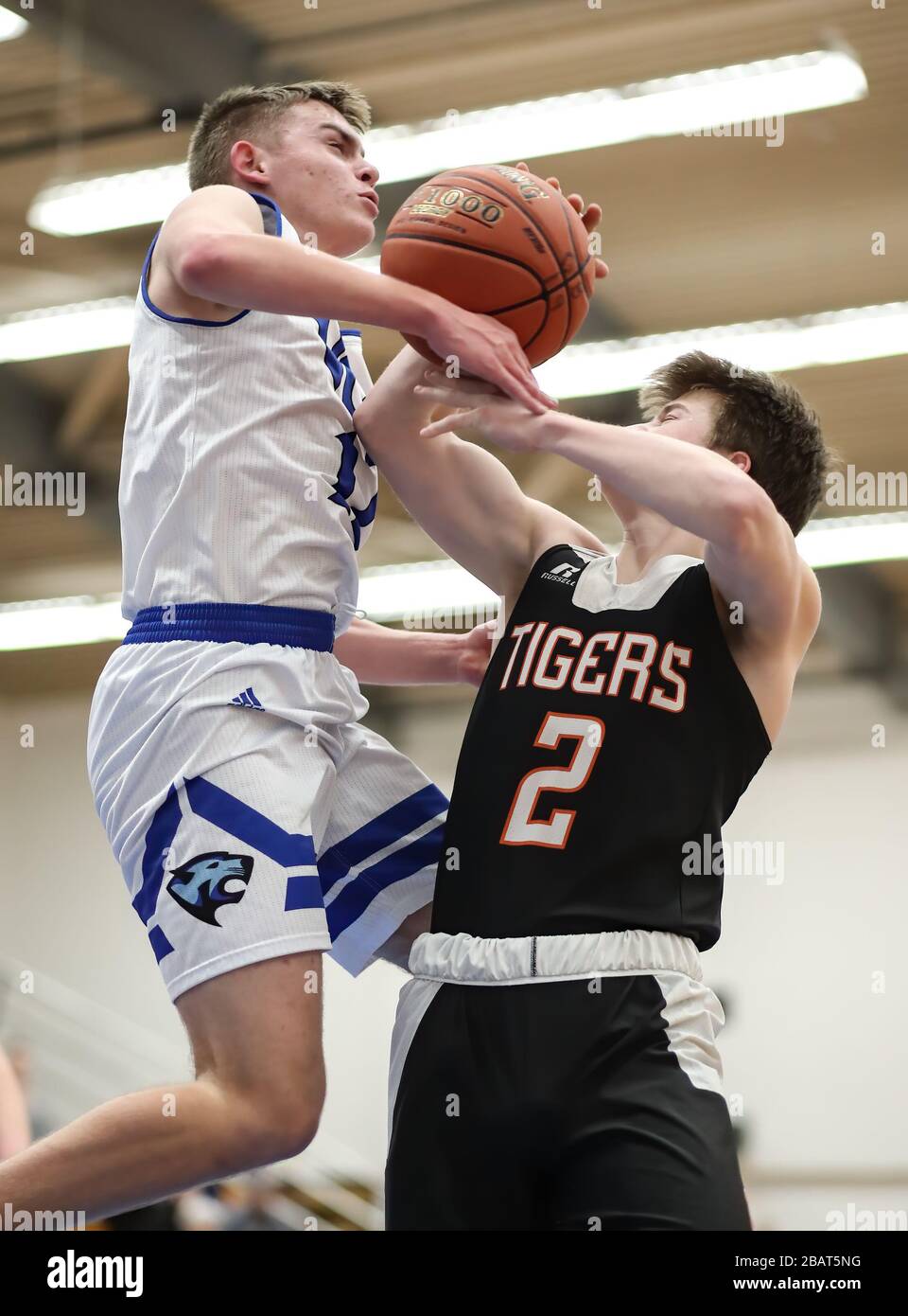 Basketball action with Odessa vs Valley Christian HIgh School in