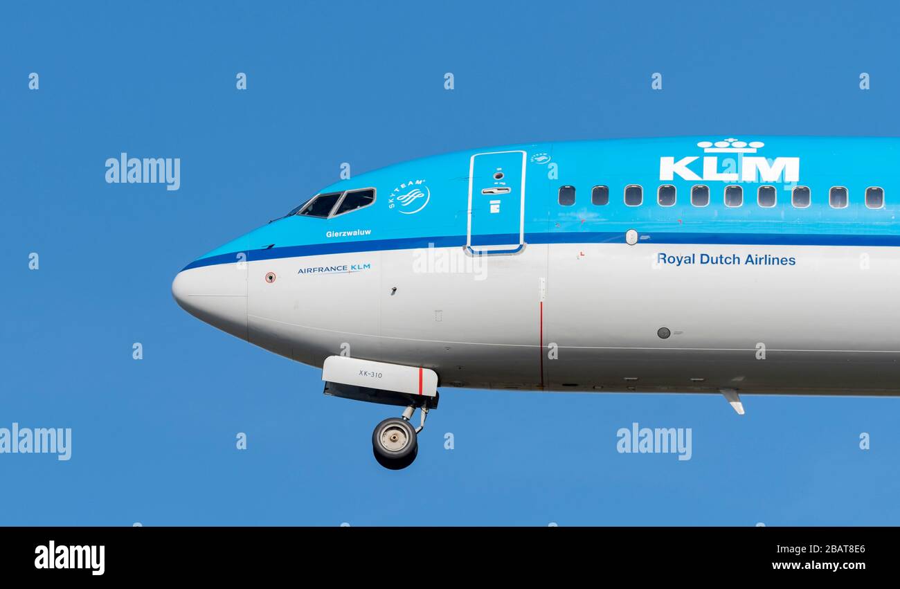 KLM Royal Dutch Airlines, Boeing 737, PH-BXK, departing from  Manchester Airport Stock Photo