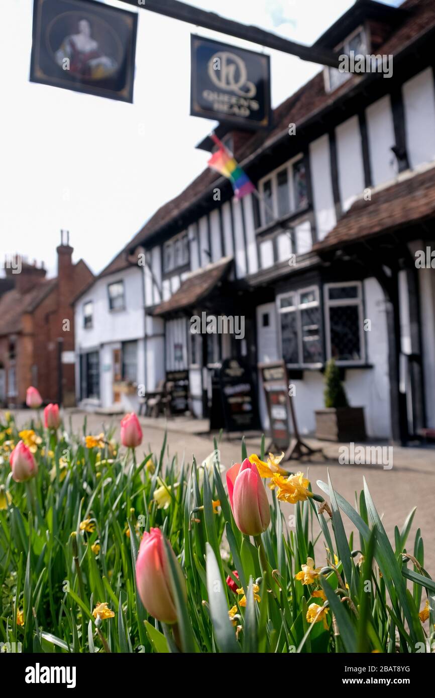 Pinner village high street hires stock photography and images Alamy