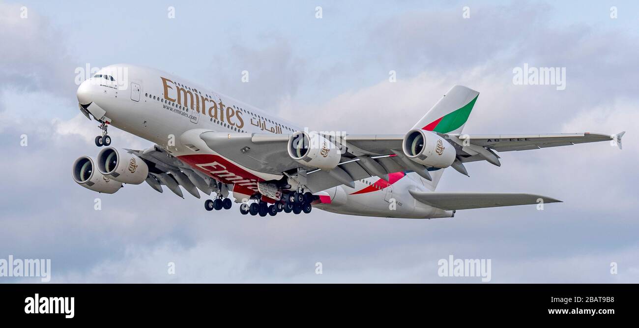 Emirates Airbus A380, A6-EEE departing from  Manchester Airport Stock Photo