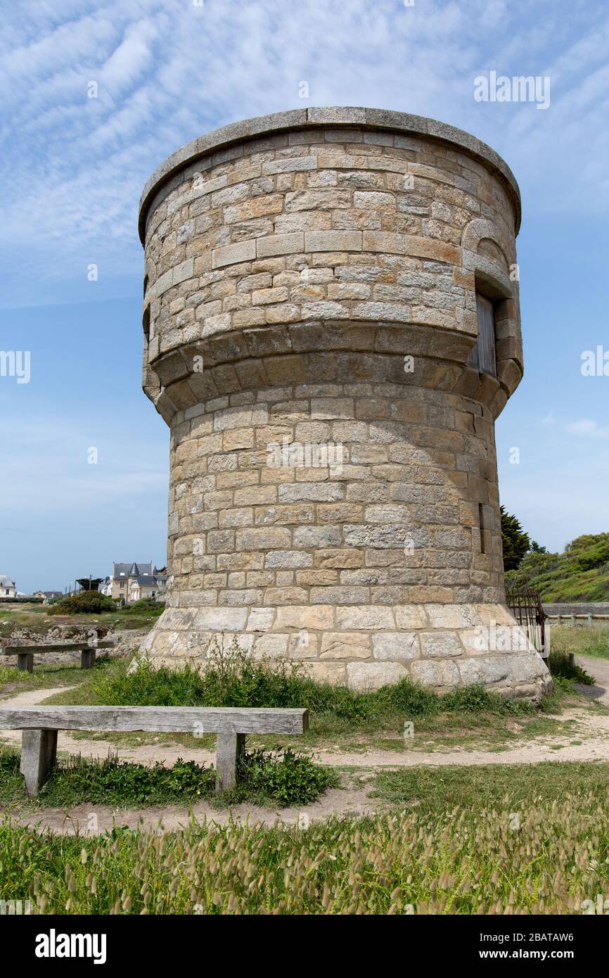 Le Croisic, France. The historic Moulin de Penn Avel (Penn Avel's Mill) on Le Croisic’s coastline at Avenue de la Pierre Longue. Stock Photo