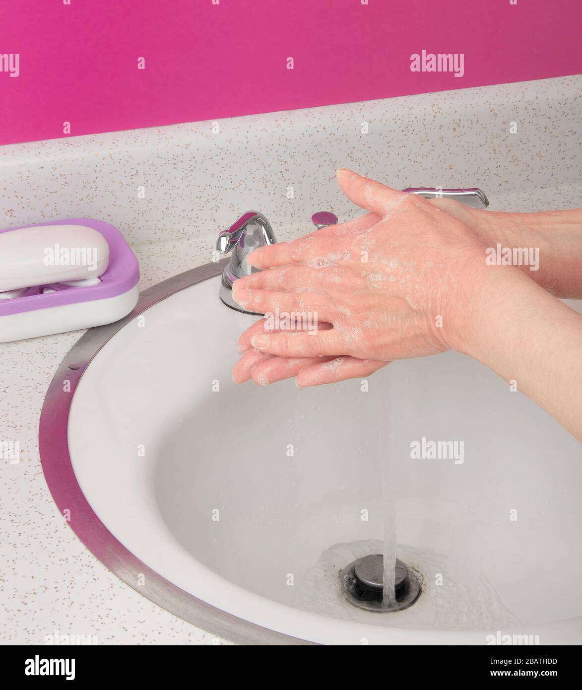 Hand Washing for 20 seconds Stock Photo - Alamy