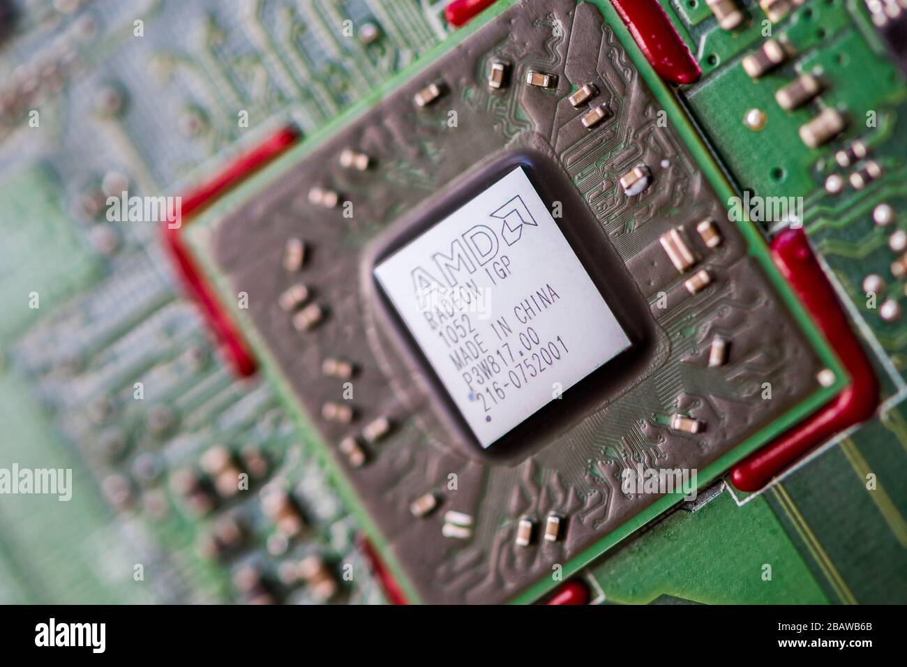 TIMISOARA, ROMANIA - NOVEMBER 10, 2019: Close-up of a AMD Mobility Radeon  HD 4250, 216-0752001. Integrated Graphics Processor. Electronic components  Stock Photo - Alamy