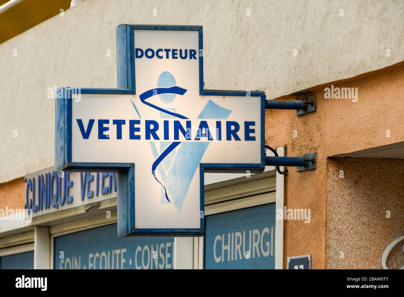 SAN RAPHAEL - APRIL 2019: Illuminated sign outside a veterinary surgery in San Raphael on the French Riviera. Stock Photo