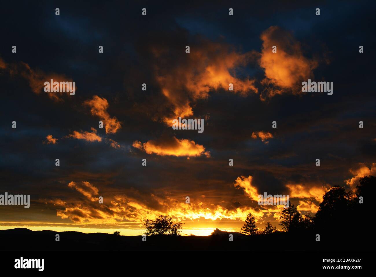Sunset Rutland Vt Vermont mountains sunset hi-res stock photography and images - Alamy