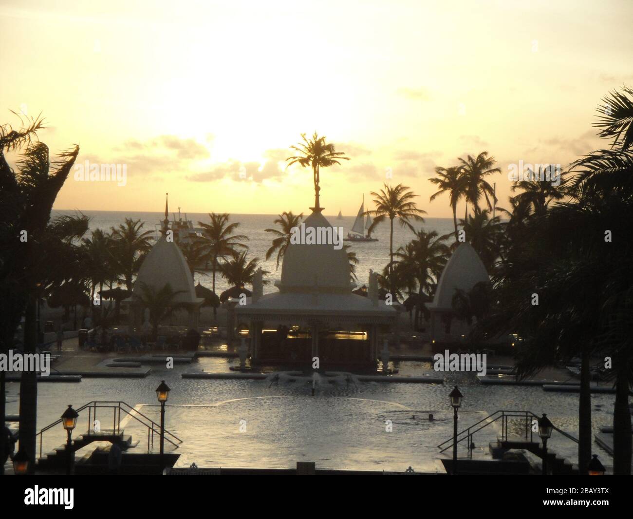 Page 3 Riu Palace High Resolution Stock Photography And Images Alamy