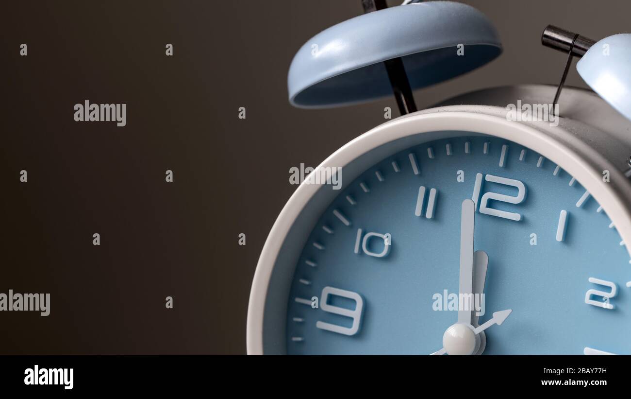 12pm clock Cut Out Stock Images & Pictures - Alamy