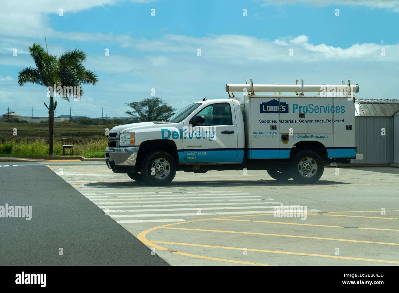 Lowe's Home Delivery Truck in Maui, Hawaii during Covid-19 Pandemic
