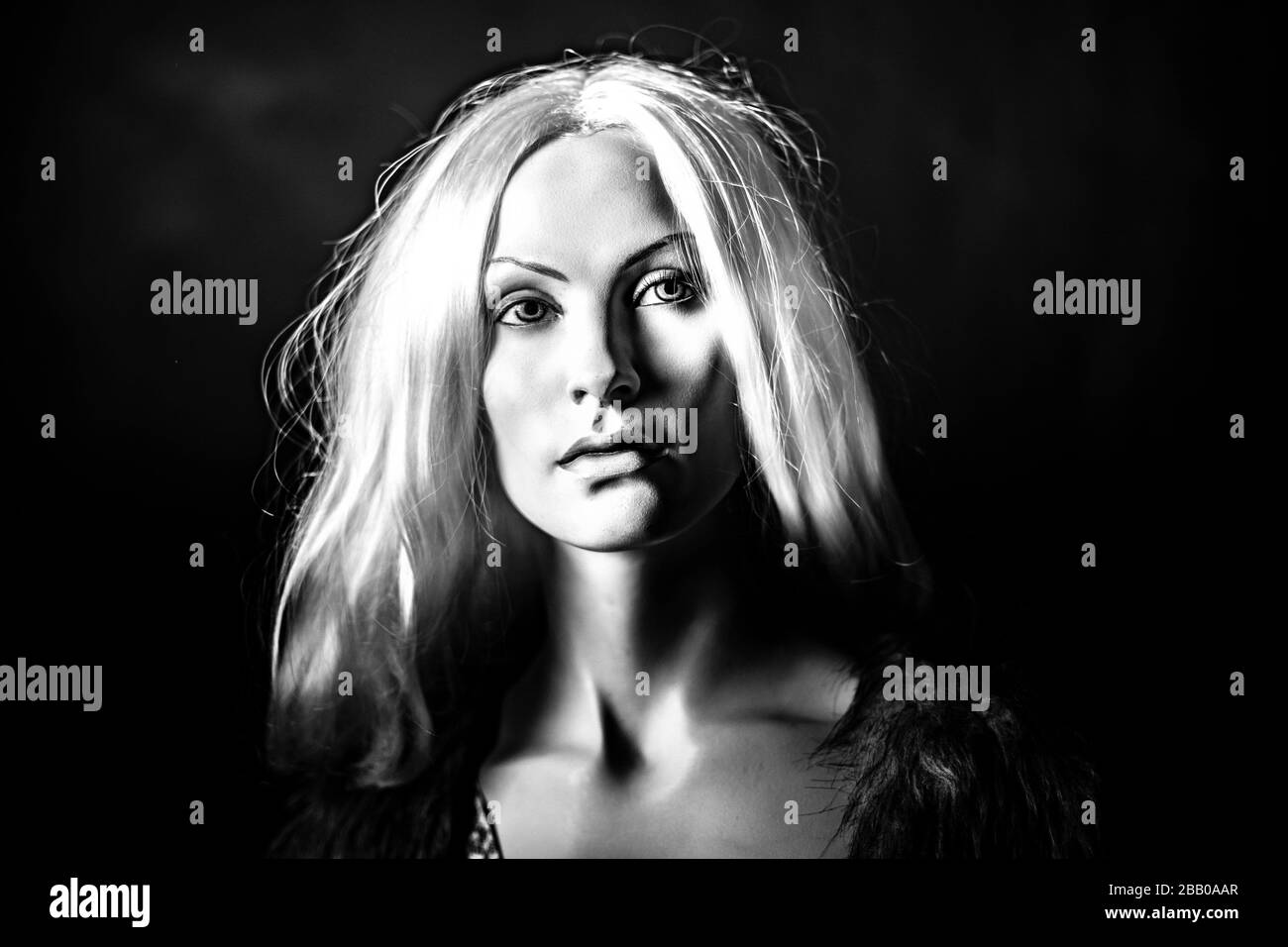 Beautiful blonde mannequin hires stock photography and images Alamy