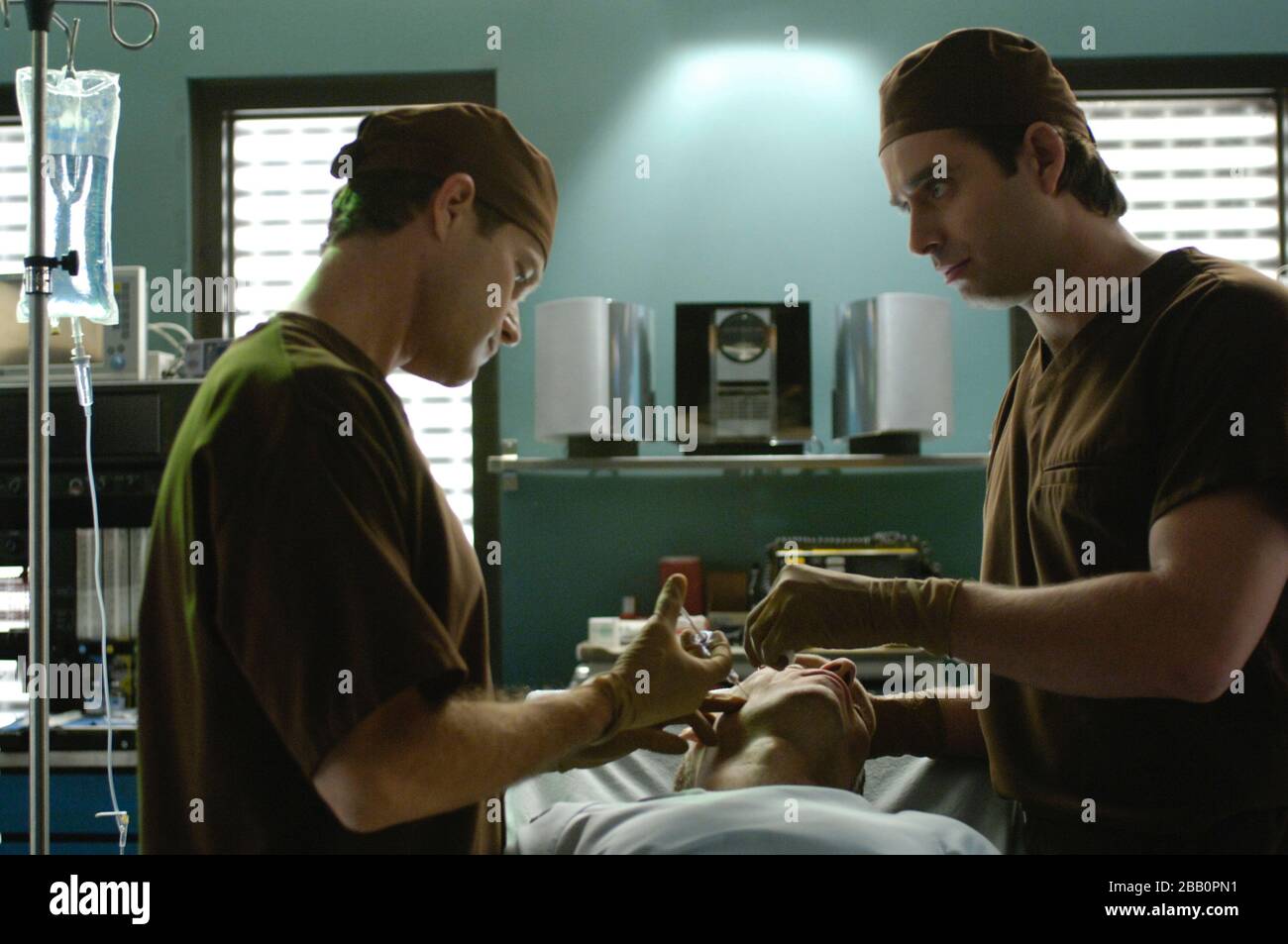 Nip tuck tv show hi-res stock photography and images - Alamy