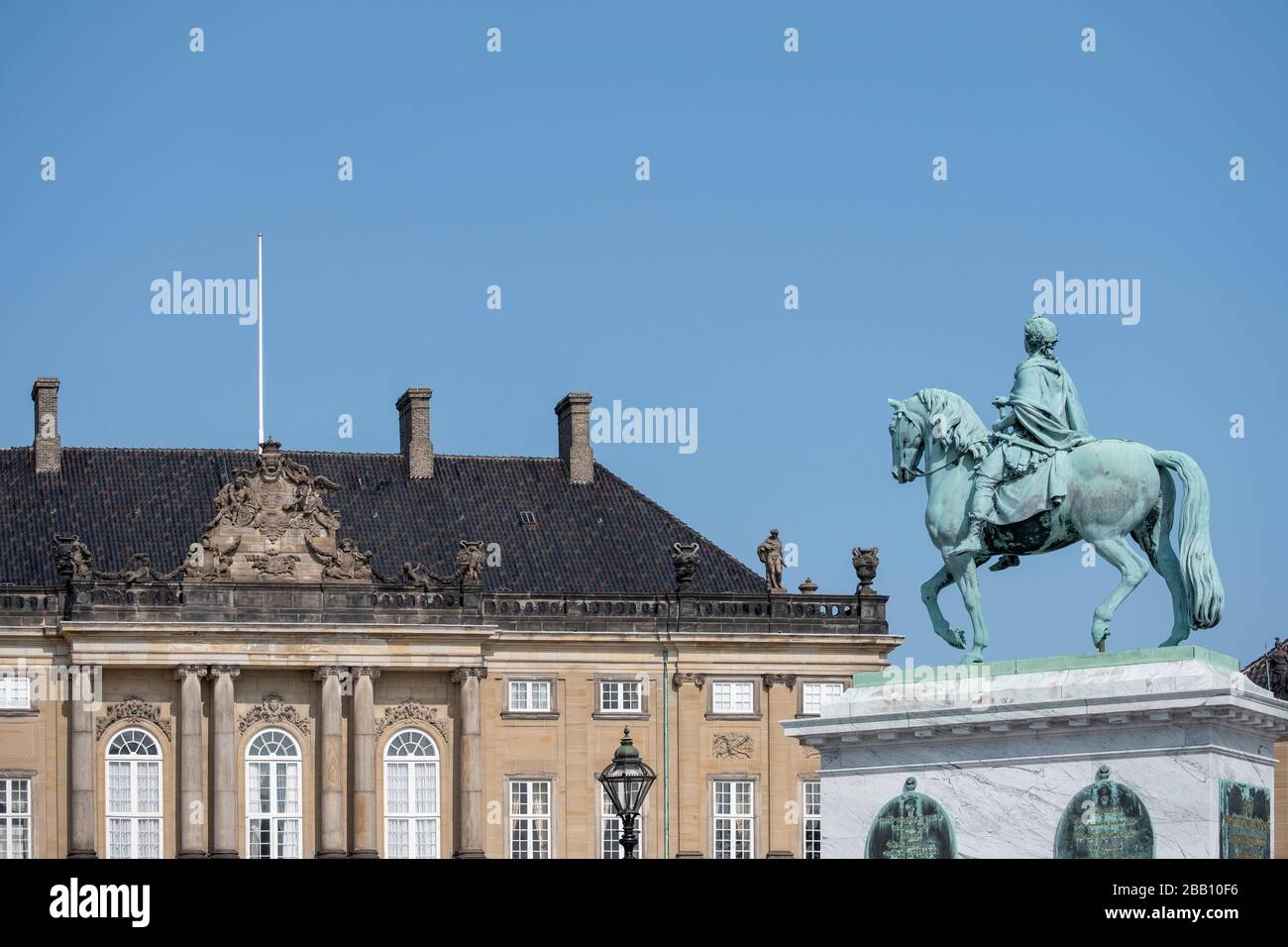 Equestrian statue of King Frederick V of Denmark in the center of Amalienborg Square, Amalienborg Palace, Copenhagen, Denmark, Europe Stock Photo