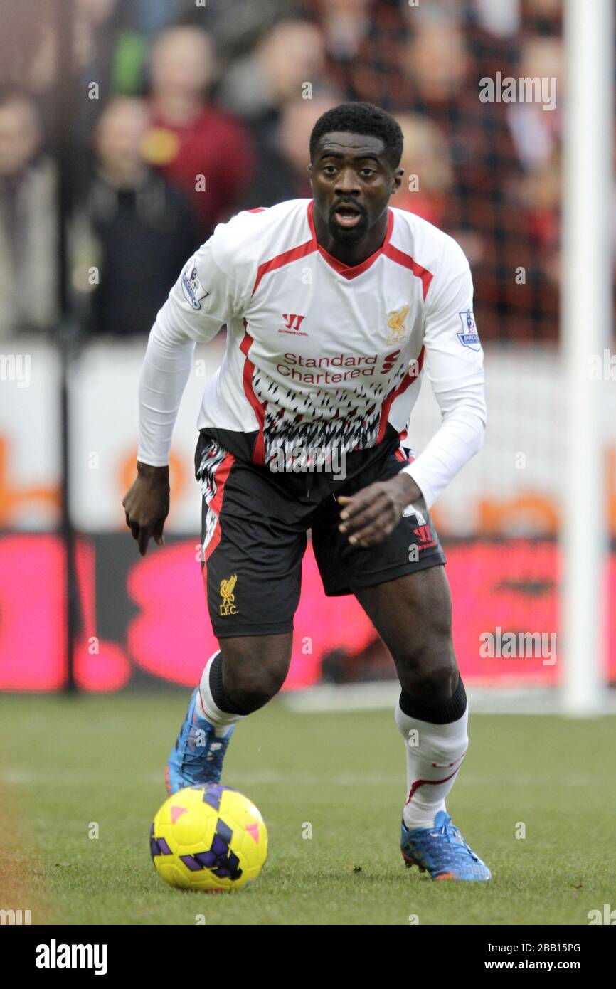 Kolo Toure Liverpool High Resolution Stock Photography and Images - Alamy