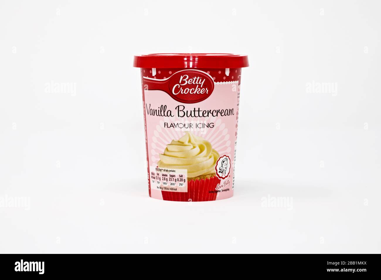 Betty Crocker Vanilla Buttercream Icing Stock Photo Alamy