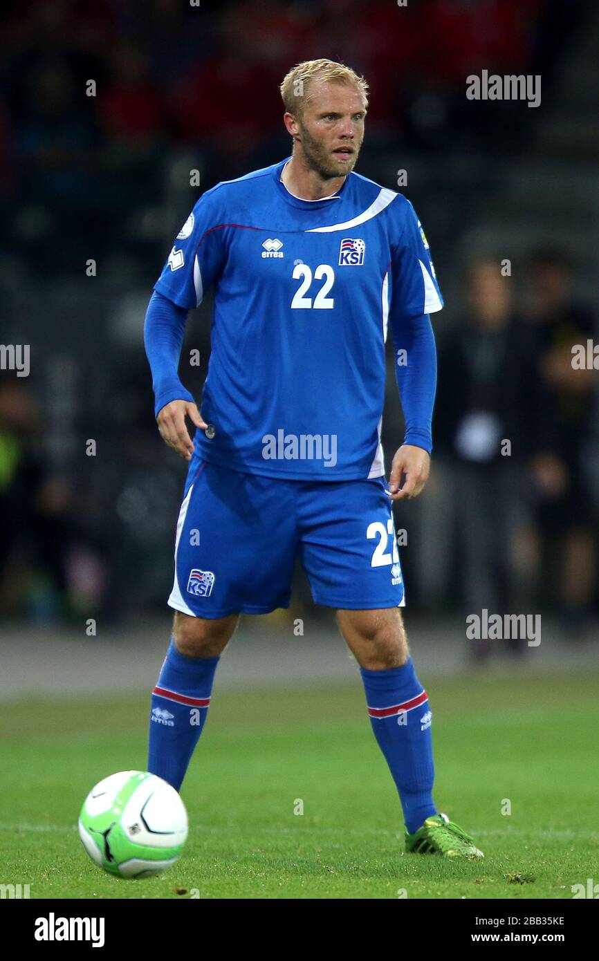 Corinthian Prostars : Eidur Gudjohnsen