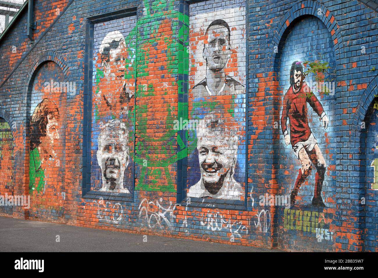 best mural belfast hires stock photography and images Alamy