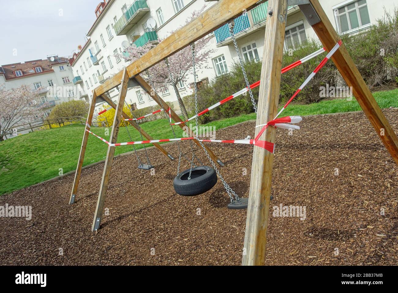 Wien, Maßnahmen gegen die Ausbreitung des Coronavirus, gesperrter Spielplatz - Vienna, action against the spread of Corona Virus, closed playground Stock Photo