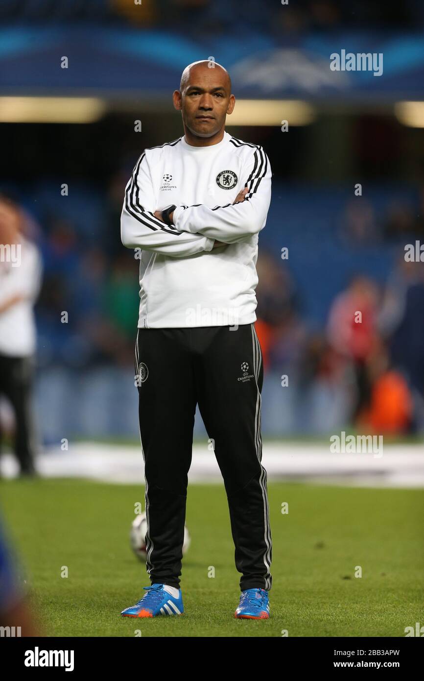 Chelsea first team coach hi-res stock photography and images - Alamy