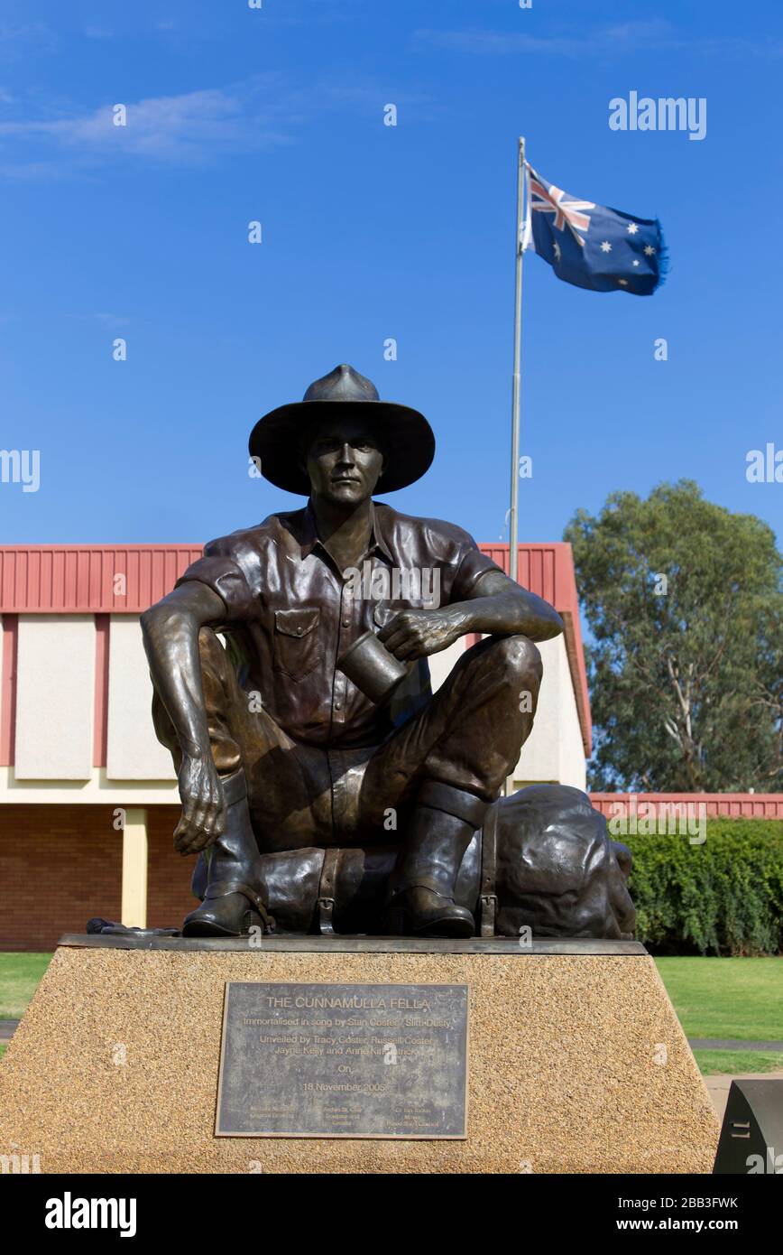 "Cunnamulla Fella" a larger than life statue is a tribute to the larrikin stockman. It is also