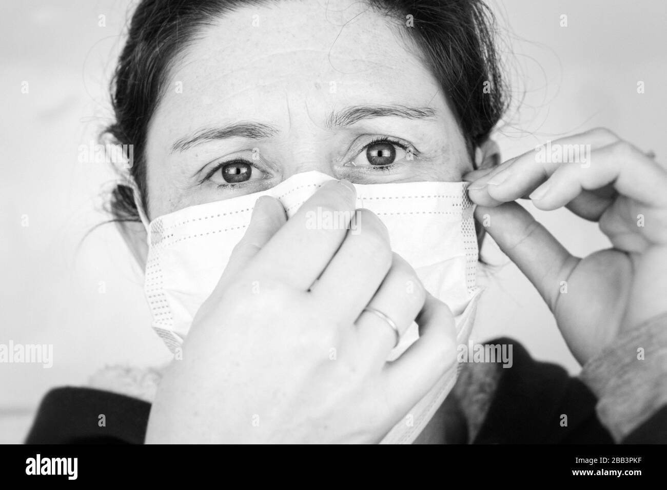 Wear face mask prevention Black and White Stock Photos & Images - Alamy