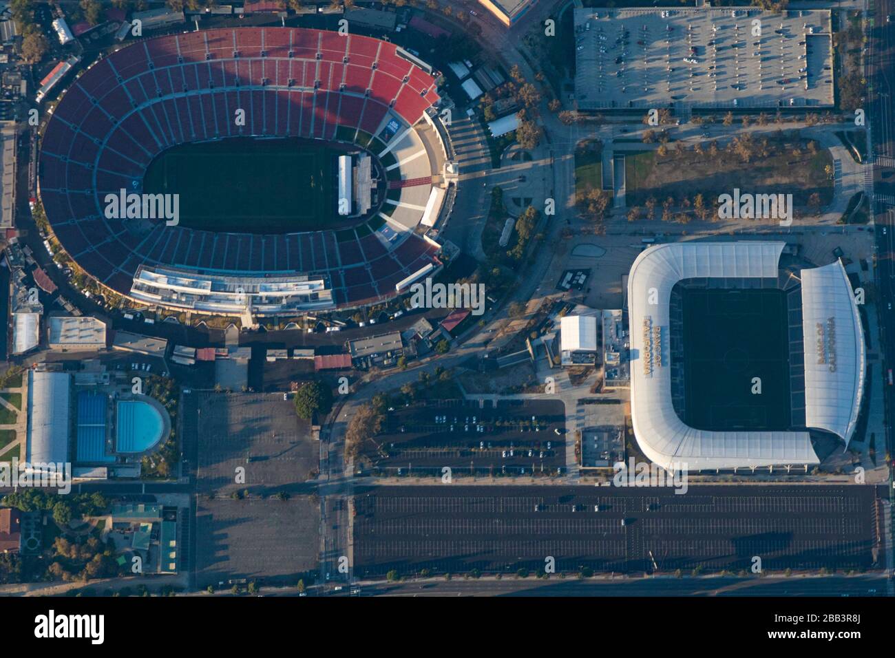 General overall aerial view of the Los Angeles Memorial Coliseum and Banc Of California Stadium during a flight around Southern California on Saturday, October 5, 2019, in Los Angeles, California, USA. (Photo by IOS/Espa-Images) Stock Photo