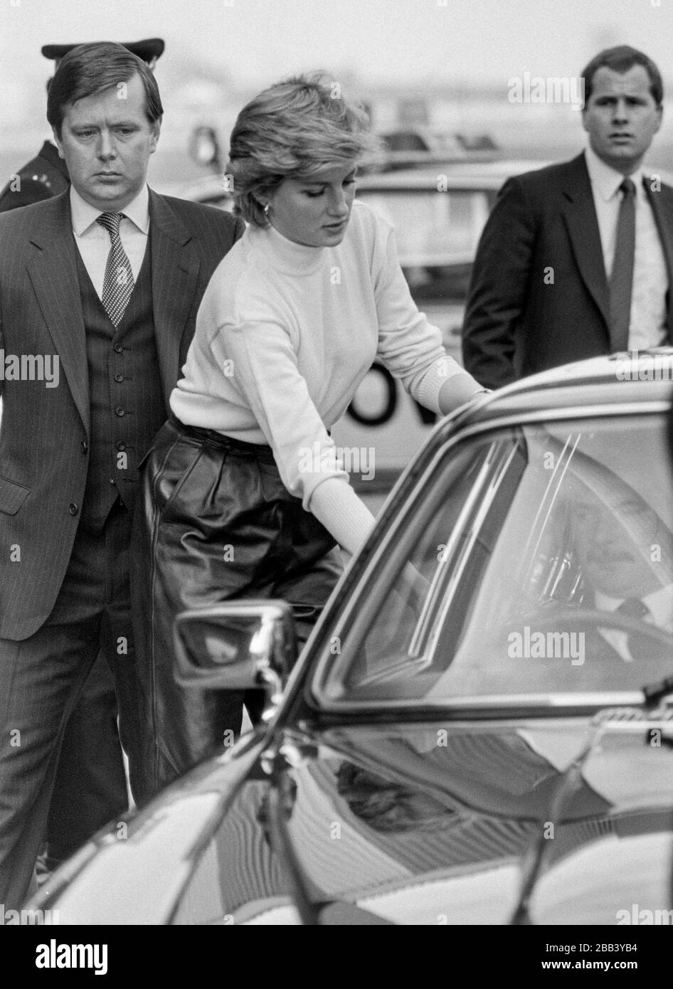 Diana Princess of Wales arriving at London's Heathrow Airport with her ...