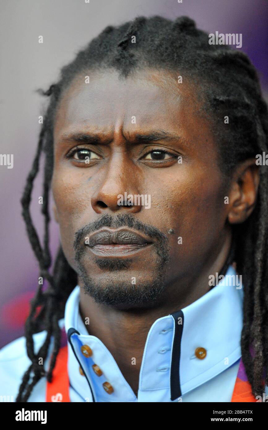 Senegal's assistant coach Aliou Cisse during the Group A match at the City of Coventry Stadium, Coventry. Stock Photo