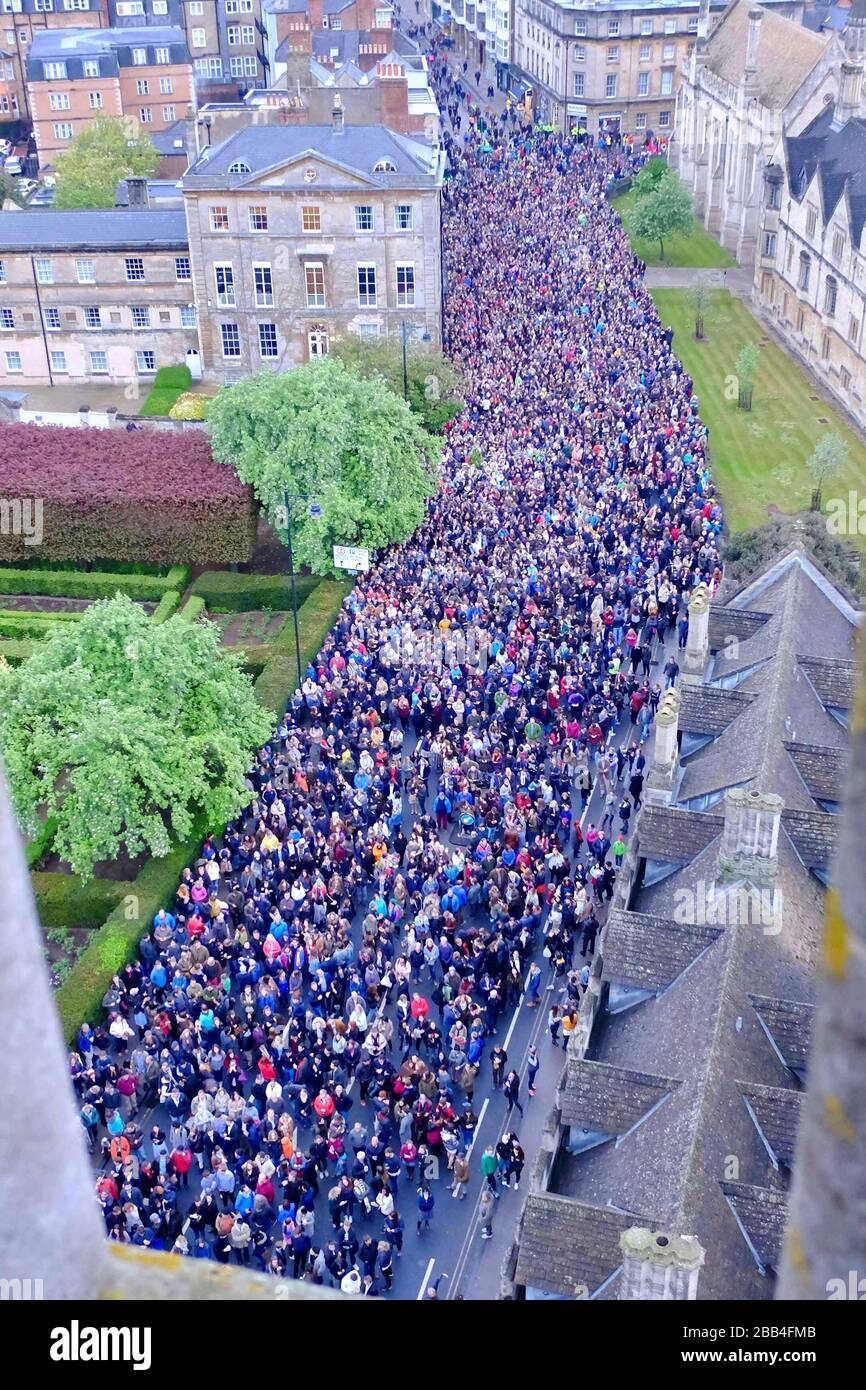 Oxford may day magdalen tower hires stock photography and images Alamy