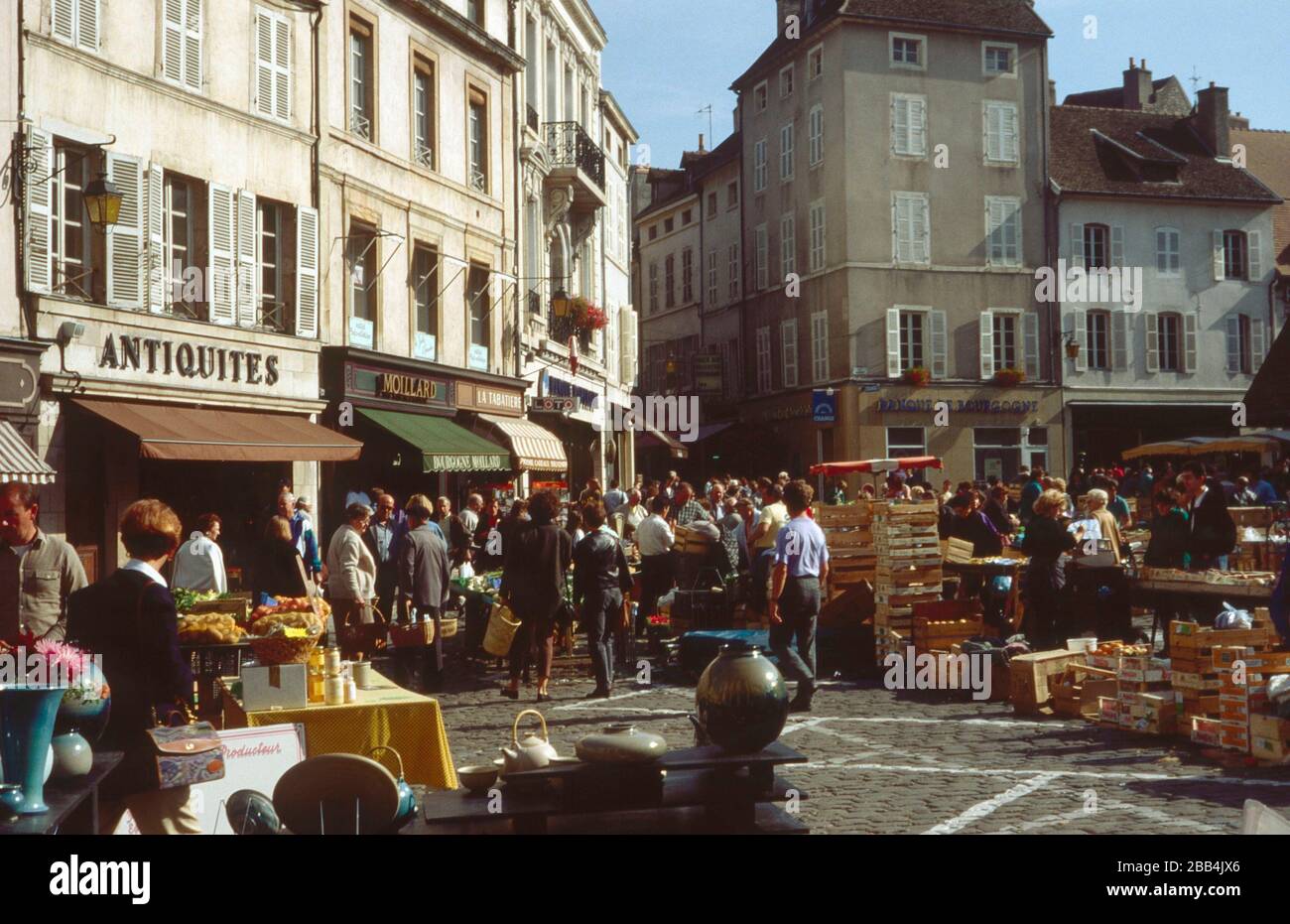 market day in Beaune France in 1989 Stock Photo - Alamy